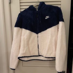 BRAND NEW Nike Fuzzy Jacket